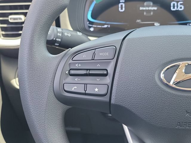 New 2026 Hyundai Venue SE FWD image 7