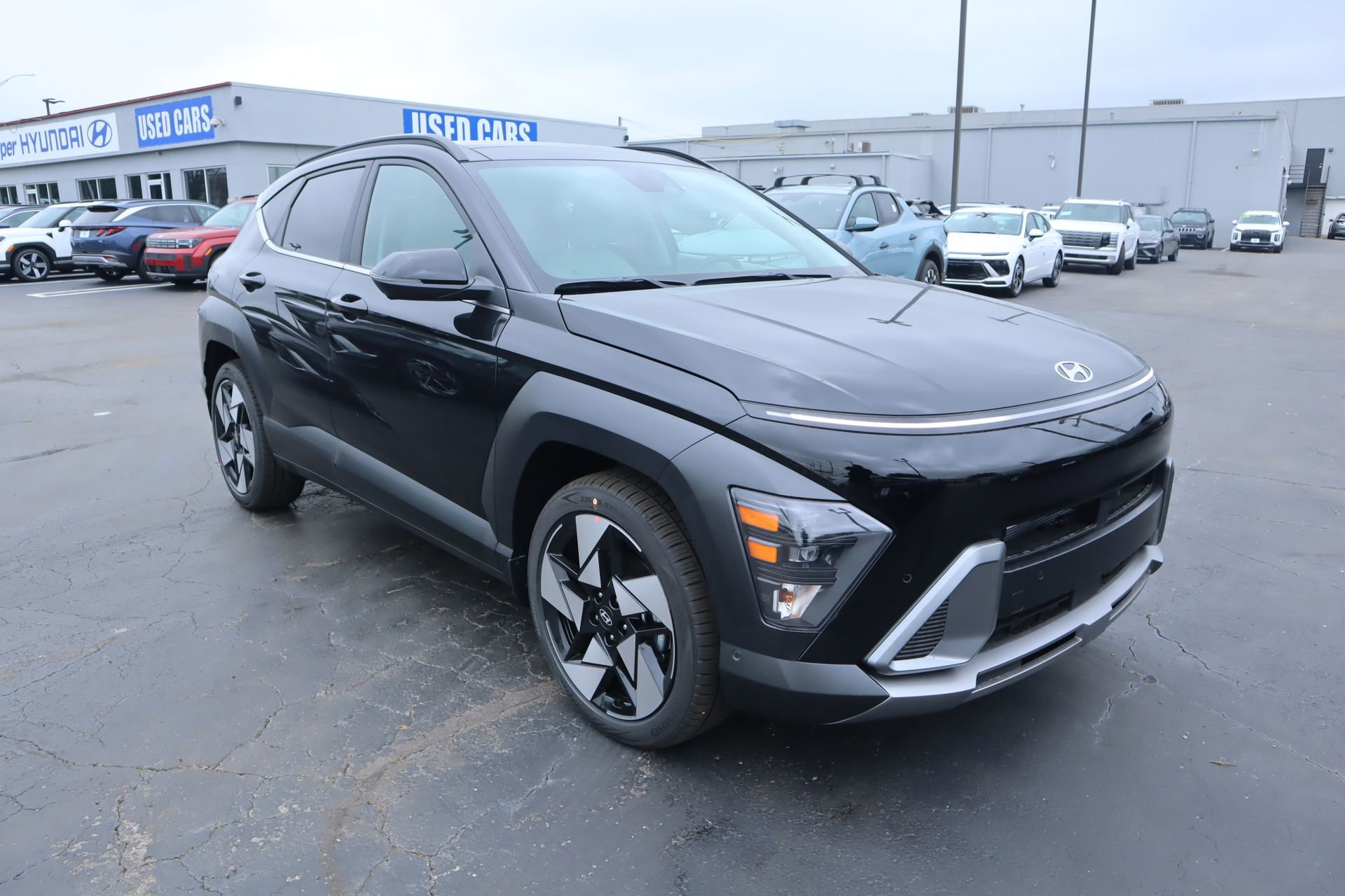 New 2026 Hyundai Kona Limited FWD 360° Tour