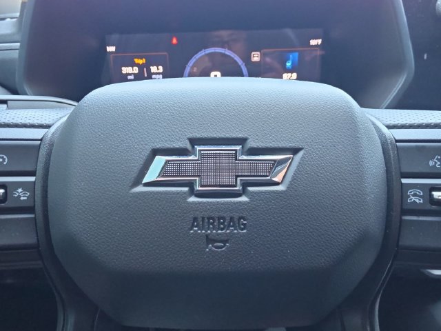 Used 2025 Chevrolet Colorado Trail Boss AWD/4WD image 5