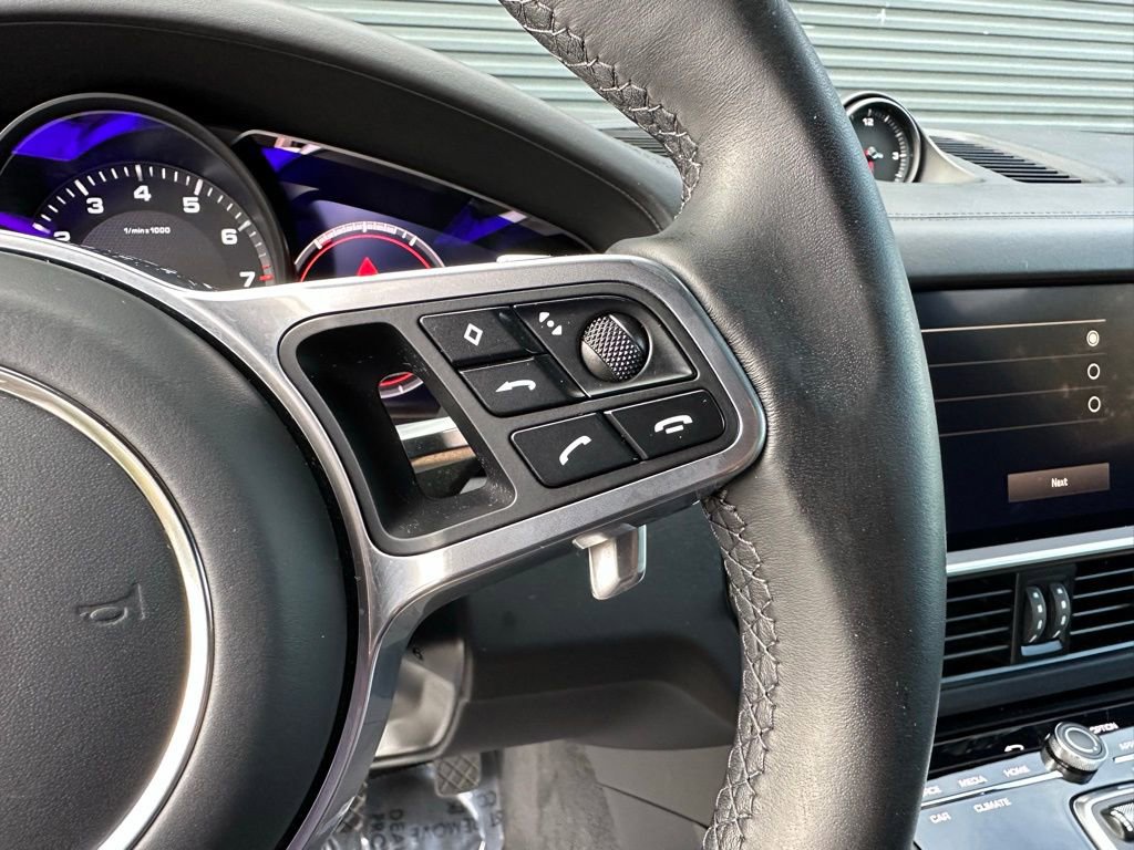Certified 2023 Porsche Cayenne image 18