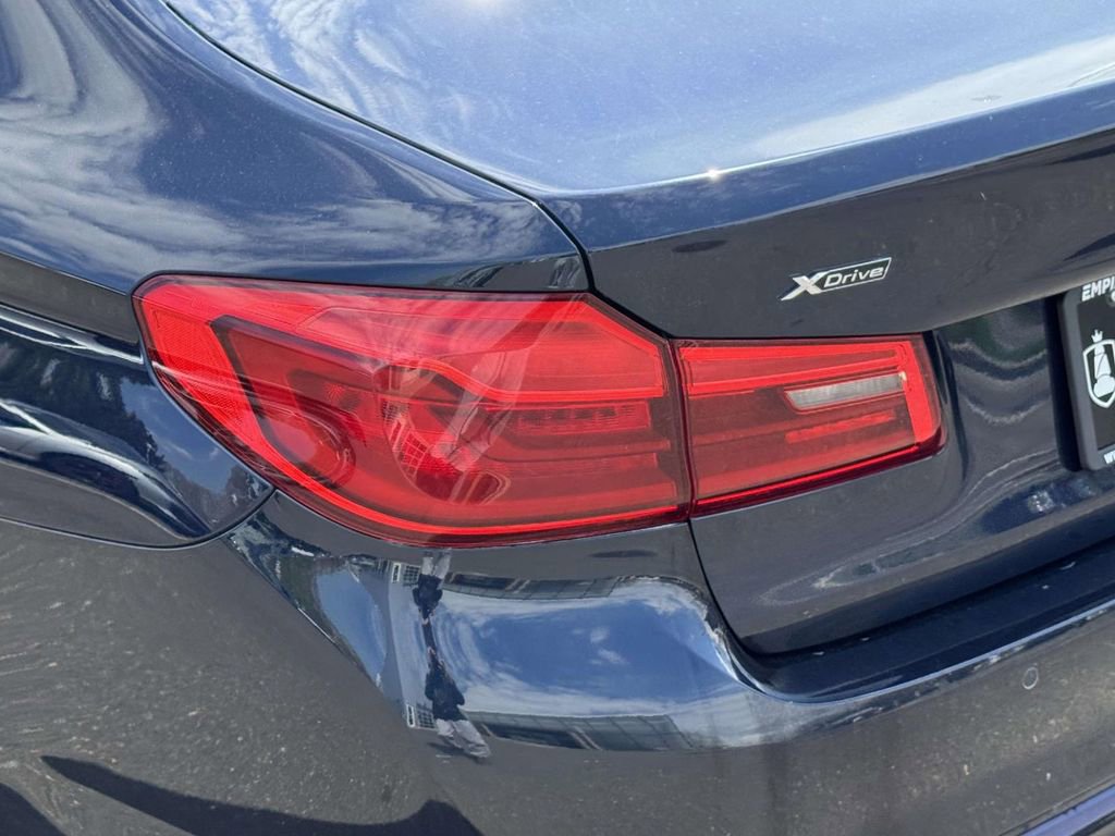 Used 2019 BMW 540i xDrive w/ Convenience Package AWD/4WD image 11