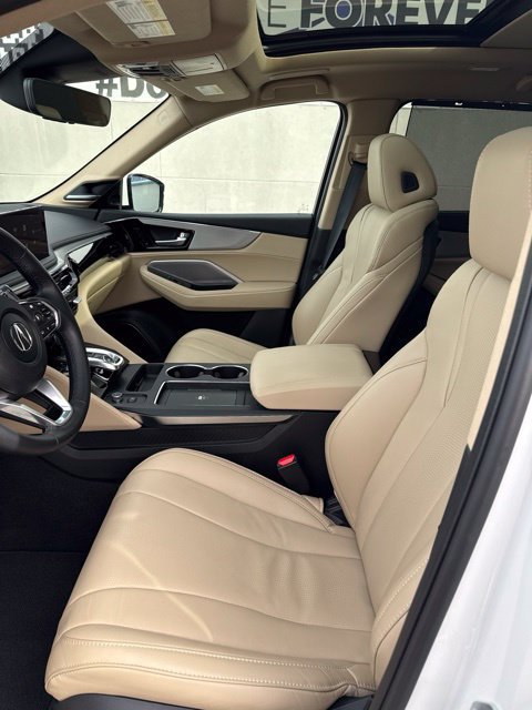 Certified 2026 Acura MDX w/ Technology Package AWD/4WD image 16