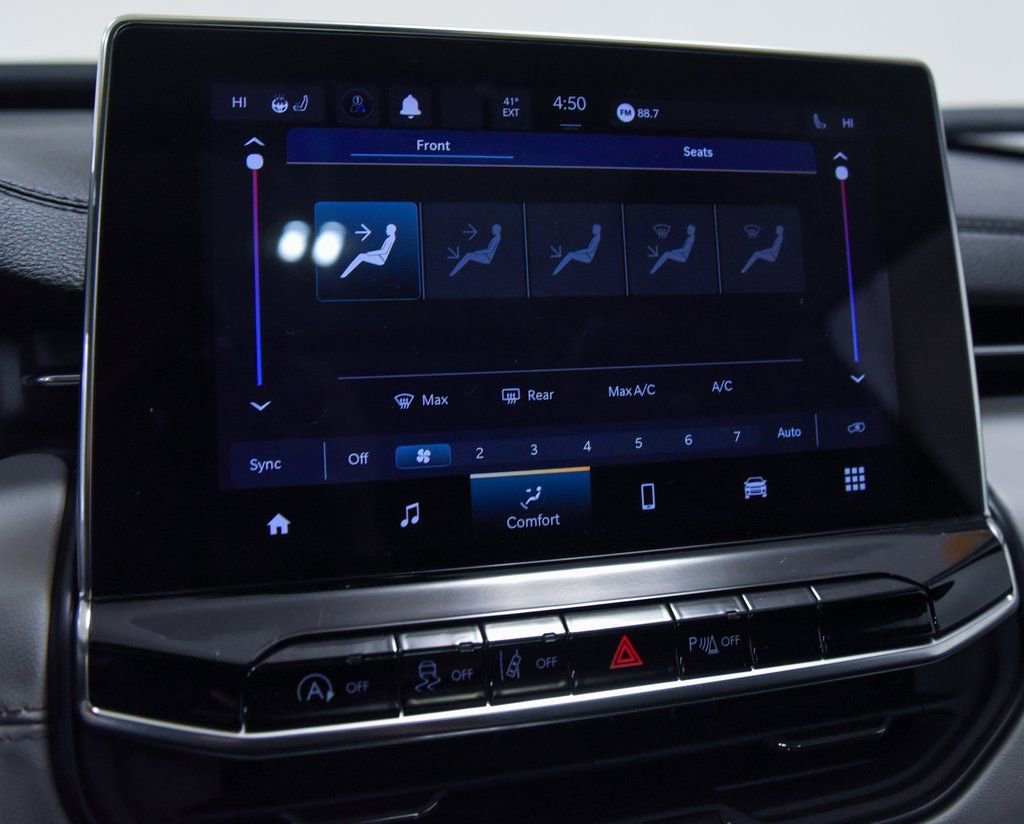 Used 2024 Jeep Compass Limited w/ Sun and Sound Group image 19