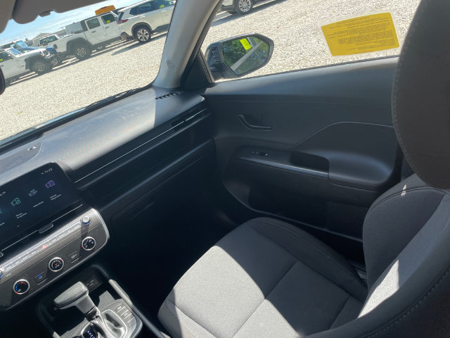 Used 2025 Hyundai Kona SE AWD/4WD image 23