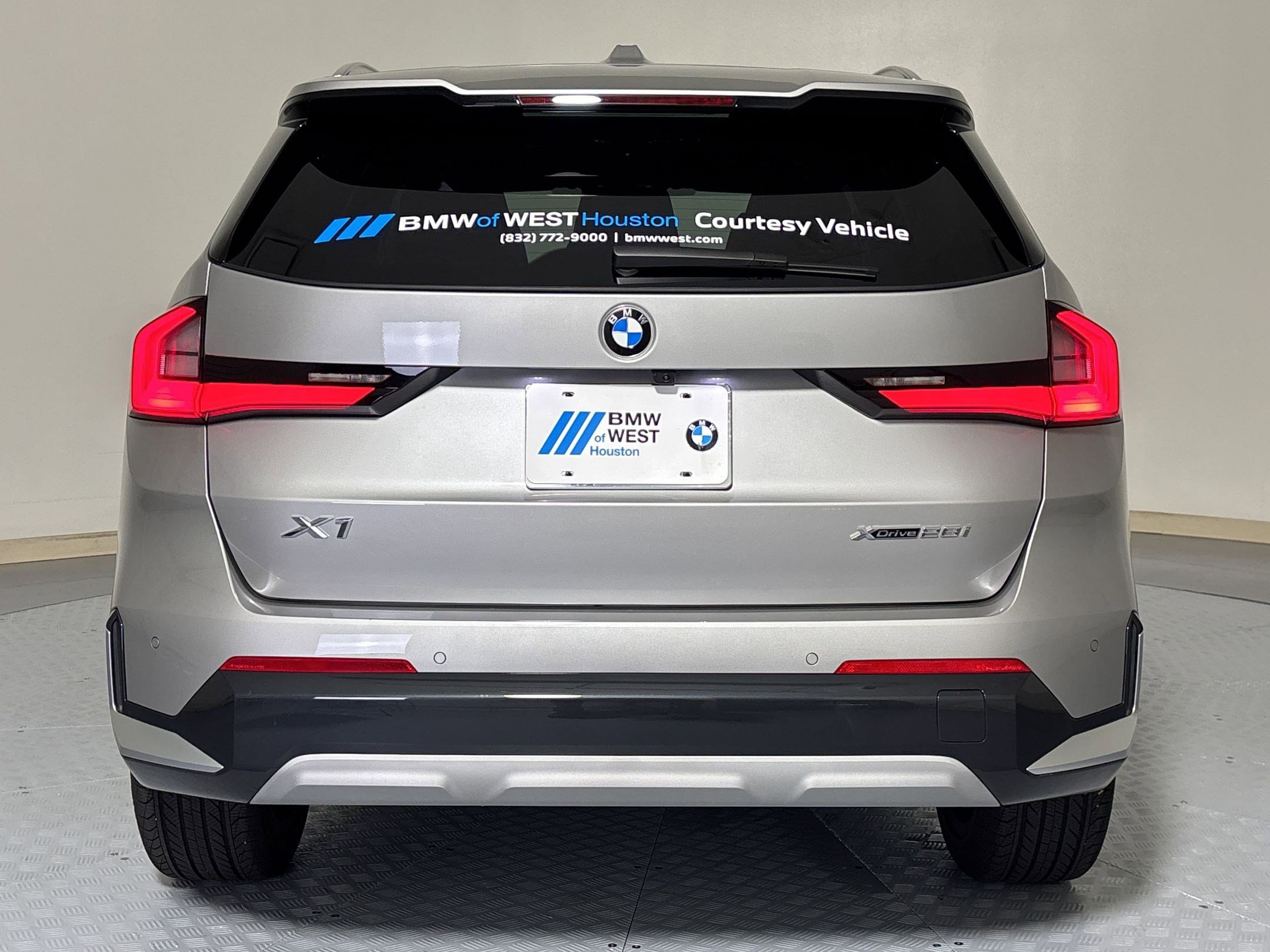 Used 2026 BMW X1 xDrive28i w/ Convenience Package AWD/4WD image 10