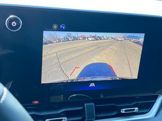 Certified 2026 Chevrolet Equinox LT AWD/4WD image 11