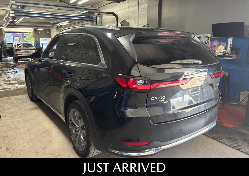 Used 2024 MAZDA CX-90 3.3 Turbo w/ Premium Package AWD/4WD image 7