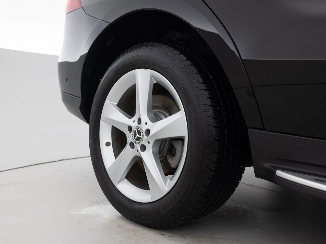 Used 2019 Mercedes-Benz GLE 400 4MATIC image 19