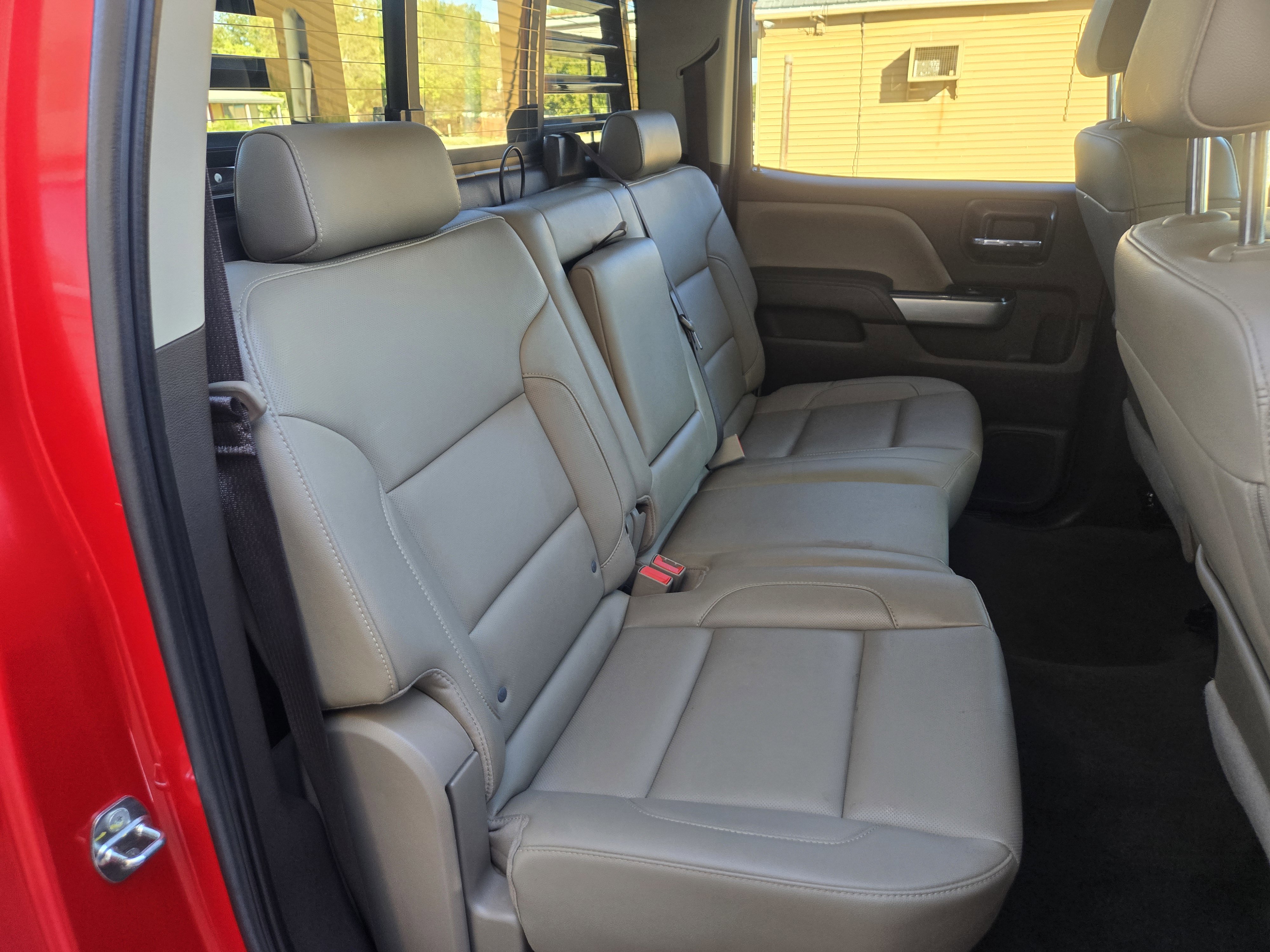 Used 2018 Chevrolet Silverado 2500 LTZ w/ Duramax Plus Package image 11