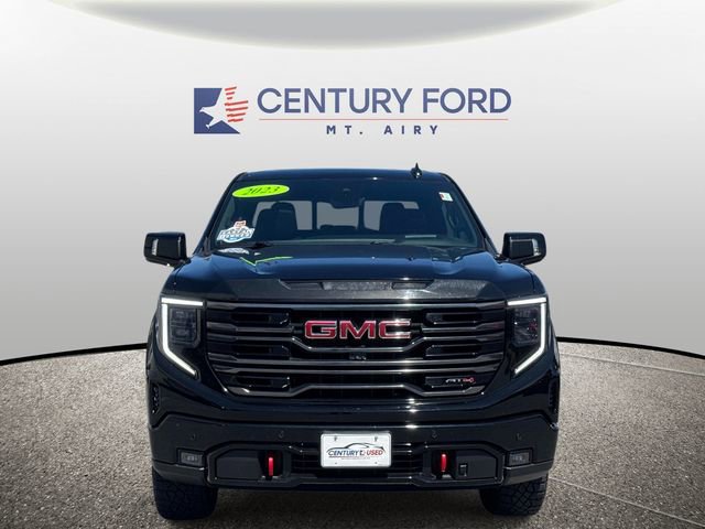 Used 2023 GMC Sierra 1500 AT4 w/ AT4 Premium Package AWD/4WD image 6