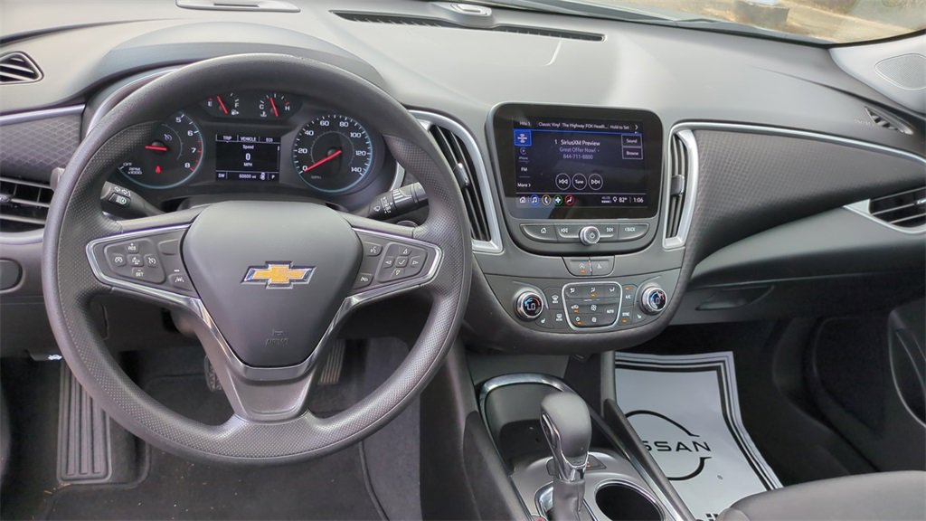 Used 2024 Chevrolet Malibu LT image 16