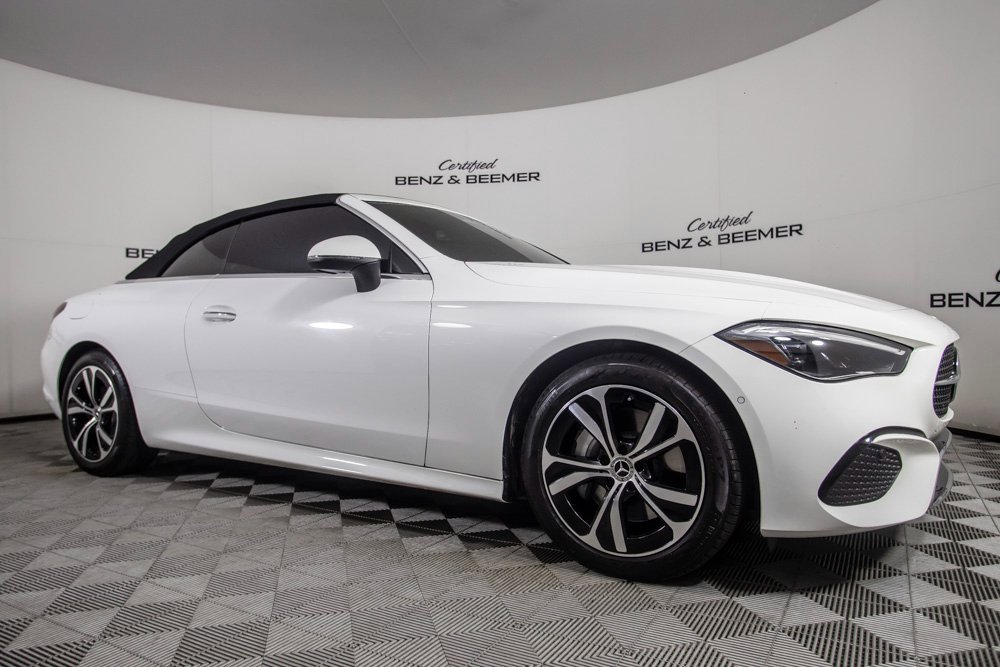 Used 2025 Mercedes-Benz CLE 300 4MATIC Cabriolet image 49