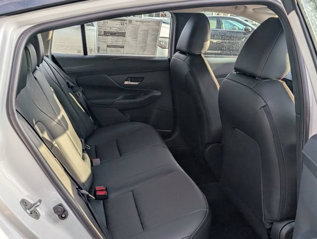 New 2026 Nissan Sentra SR w/ SR Premium Package FWD image 10