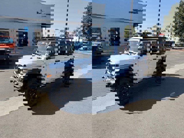 New 2026 Jeep Wrangler Unlimited Sport