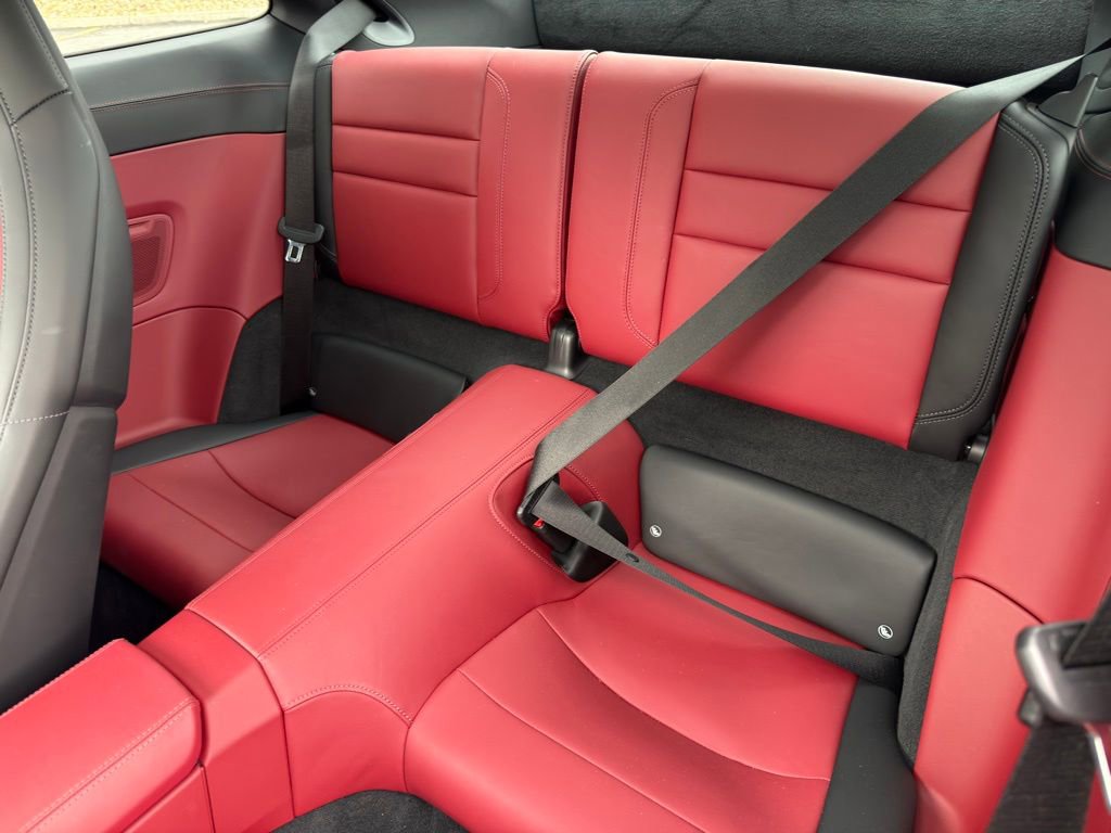 Used 2025 Porsche 911 Carrera image 18