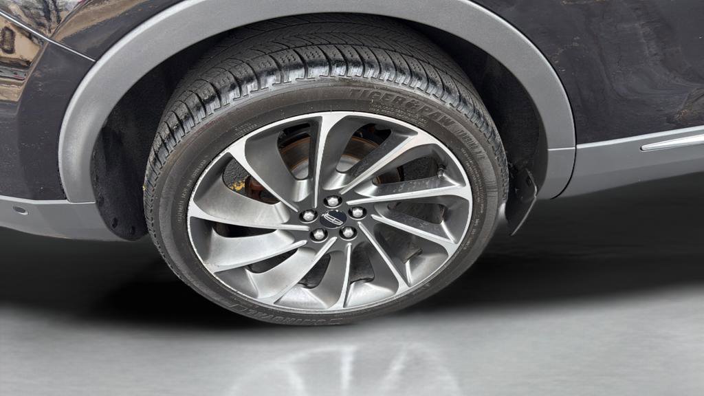 Used 2019 Lincoln Nautilus Reserve w/ Ultimate Package image 36