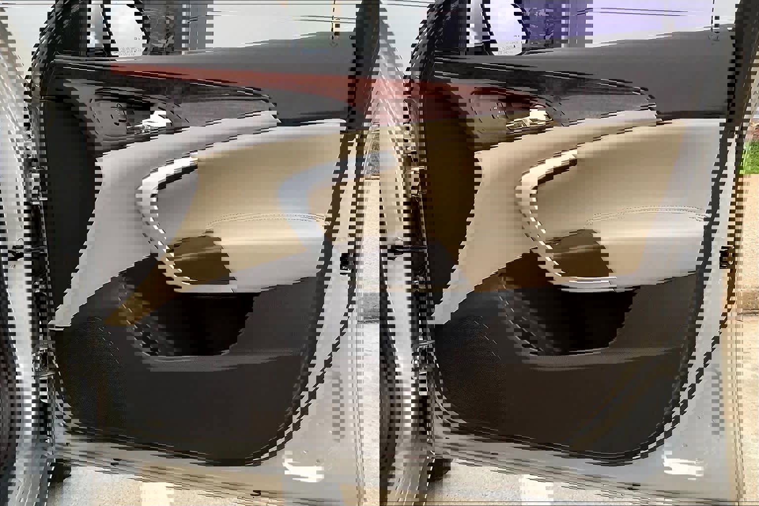 Used 2016 Buick Regal Premium image 21