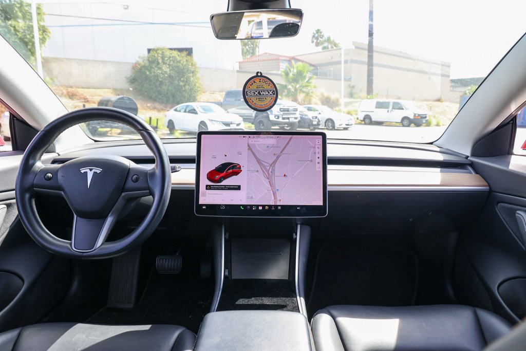 Used 2019 Tesla Model 3 Long Range RWD image 22