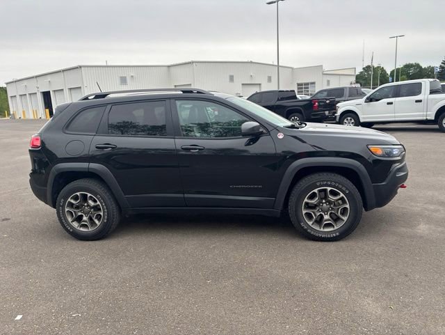 Used 2020 Jeep Cherokee Trailhawk w/ Cold Weather Group AWD/4WD image 7