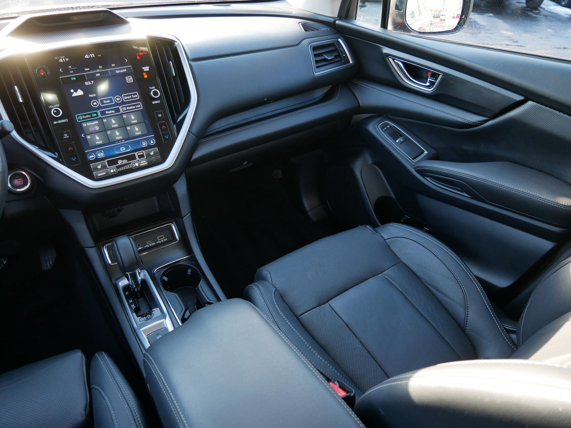 Used 2023 Subaru Ascent Limited image 11