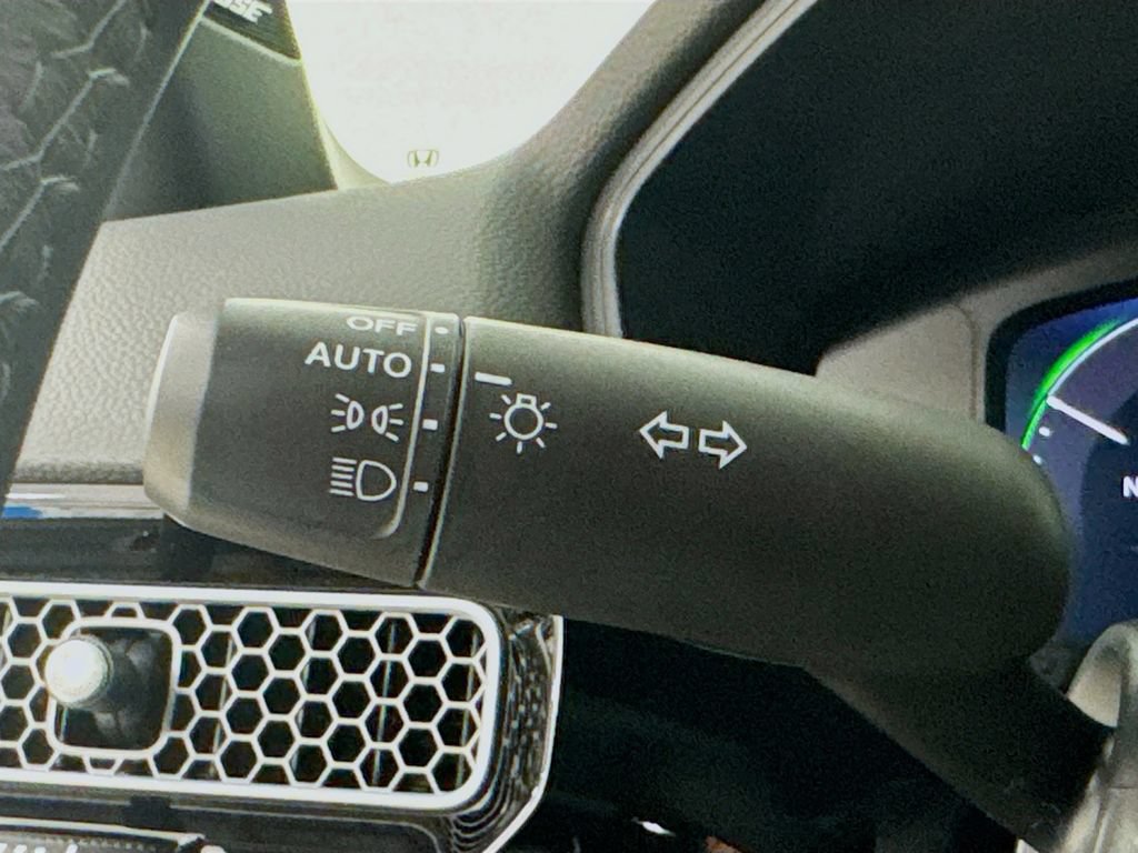 Used 2025 Honda Civic Sport Touring image 15