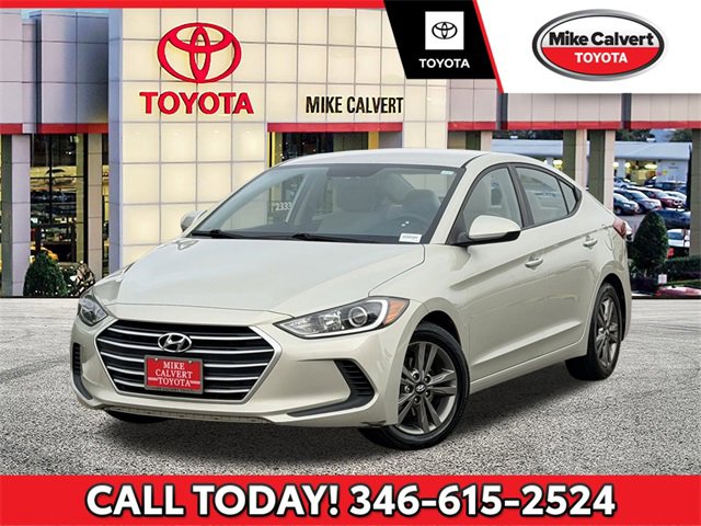 Used 2017 Hyundai Elantra SE image 1