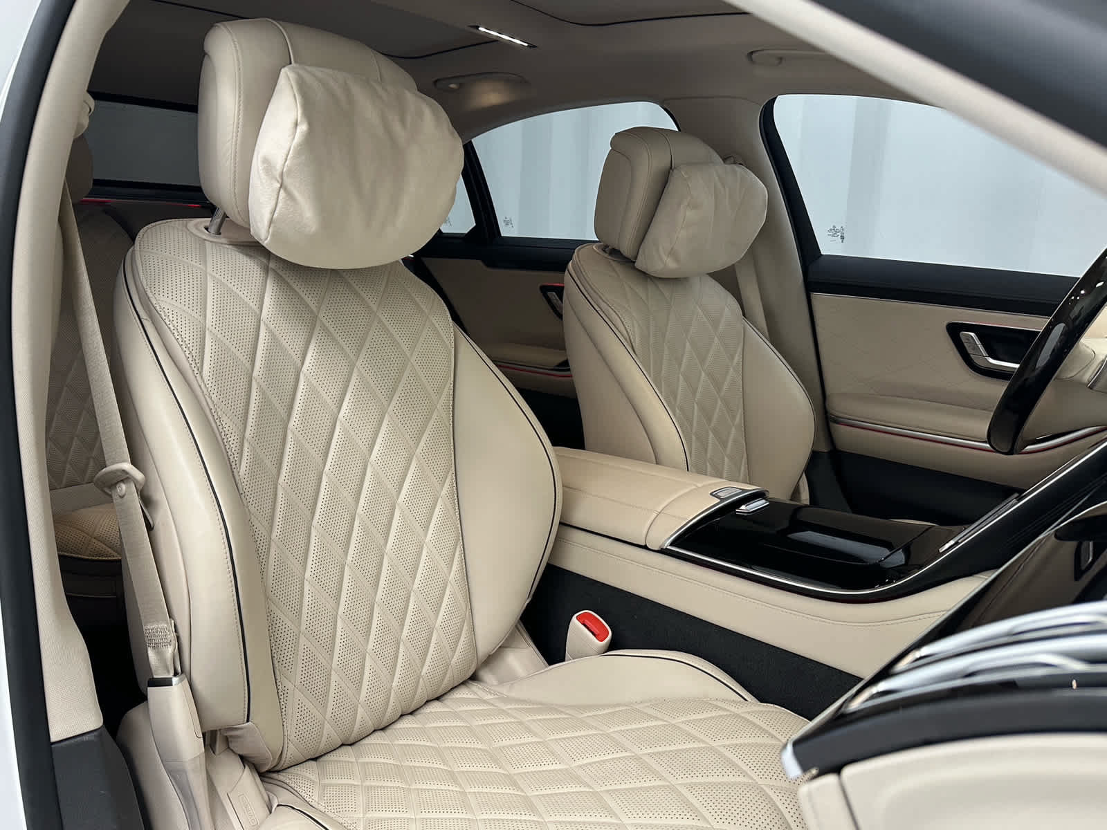 Used 2024 Mercedes-Benz S 580 4MATIC Sedan image 18