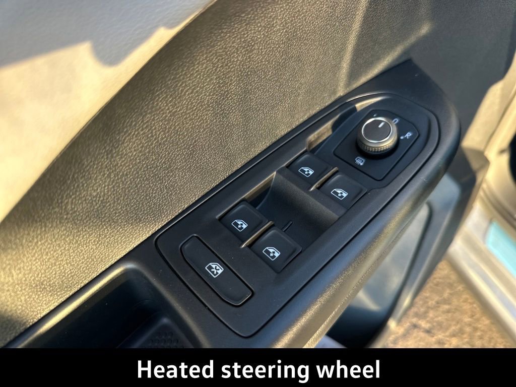 New 2026 Volkswagen Taos SEL image 13