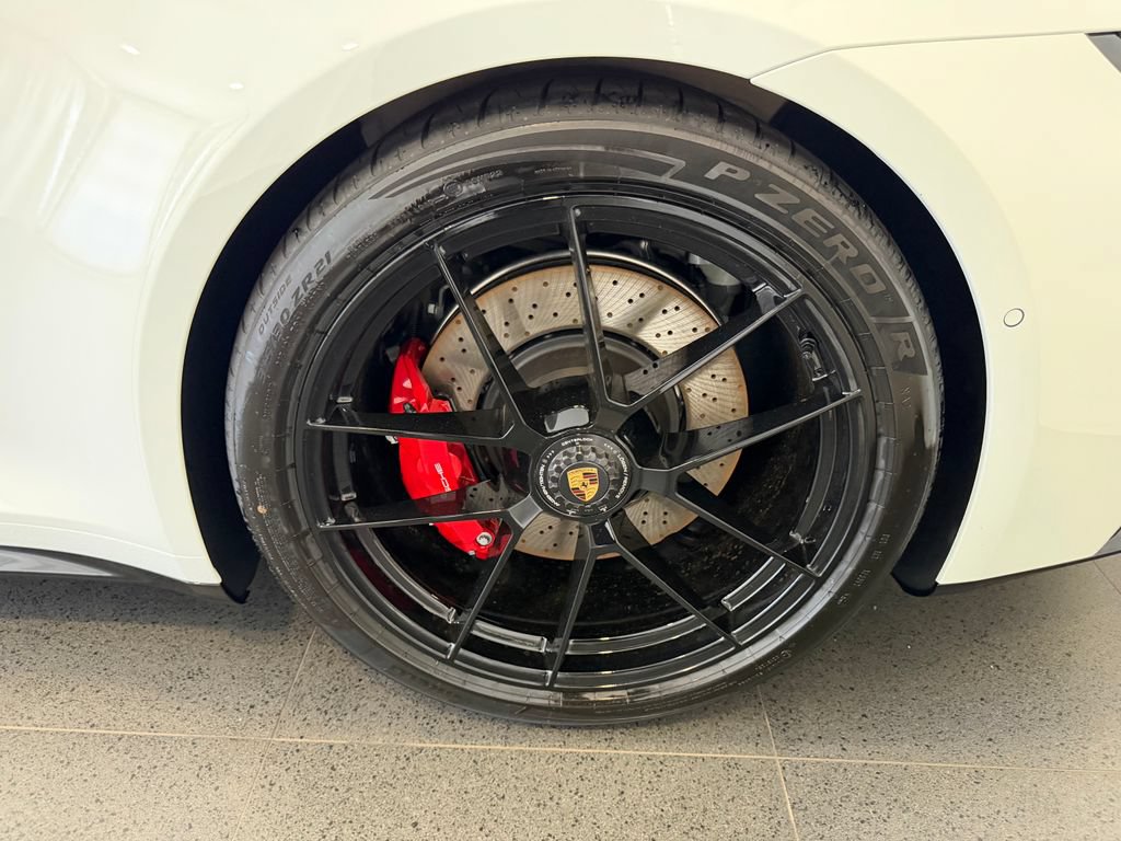 New 2026 Porsche 911 Carrera 4 GTS AWD/4WD image 11