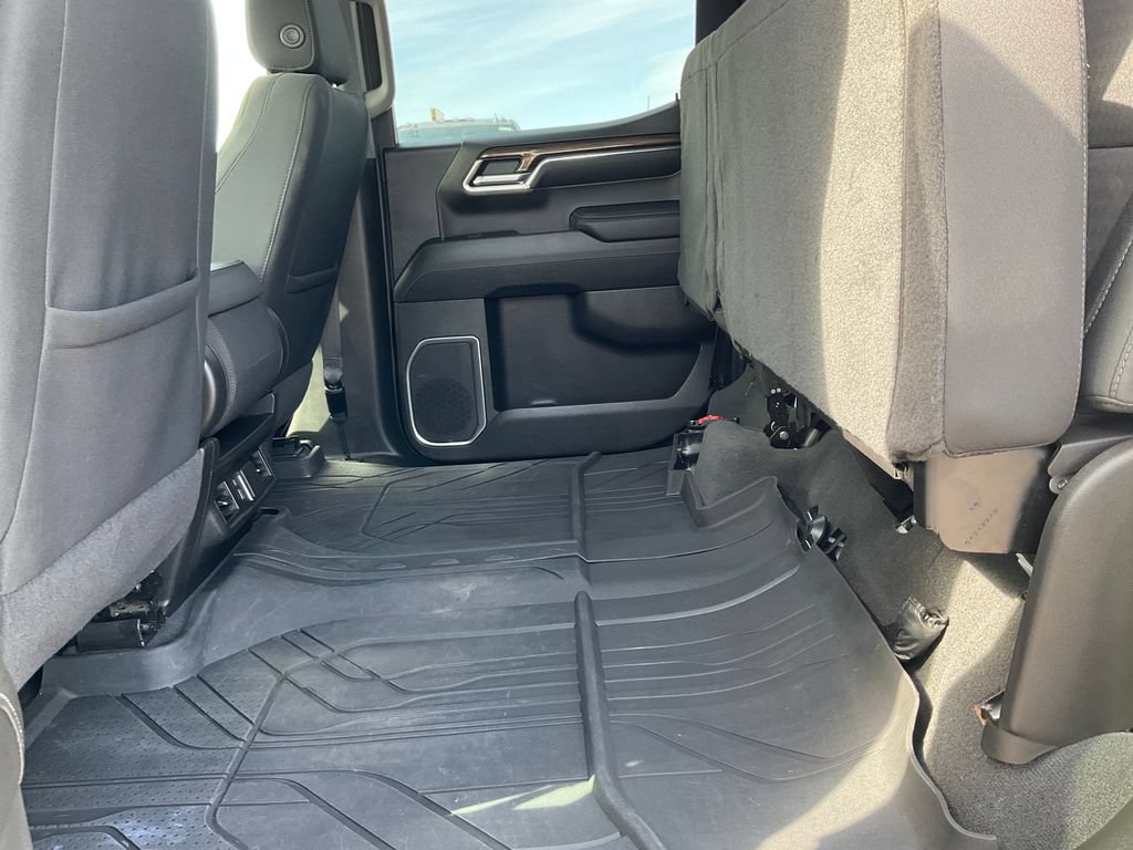 Used 2023 Chevrolet Silverado 1500 LT w/ Protection Package AWD/4WD image 26