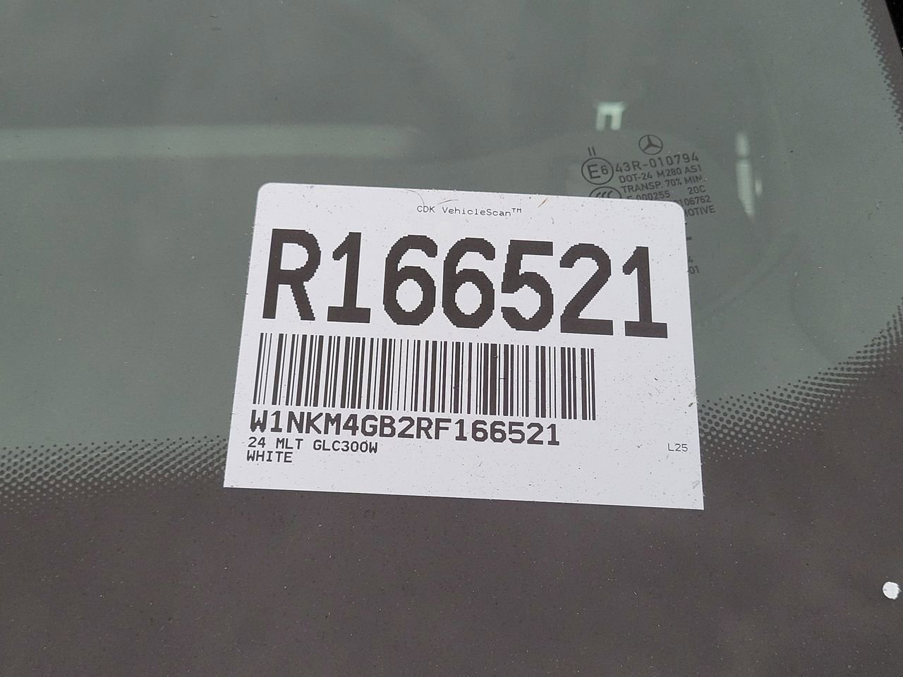 Certified 2024 Mercedes-Benz GLC 300 image 32