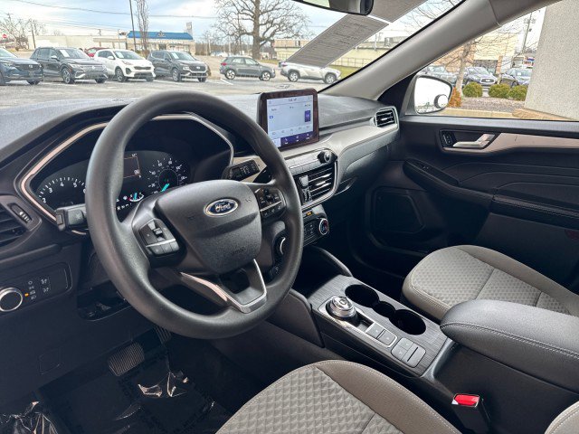 Used 2021 Ford Escape SE image 10