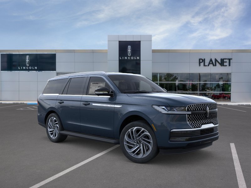 New 2026 Lincoln Navigator Premiere AWD/4WD image 7
