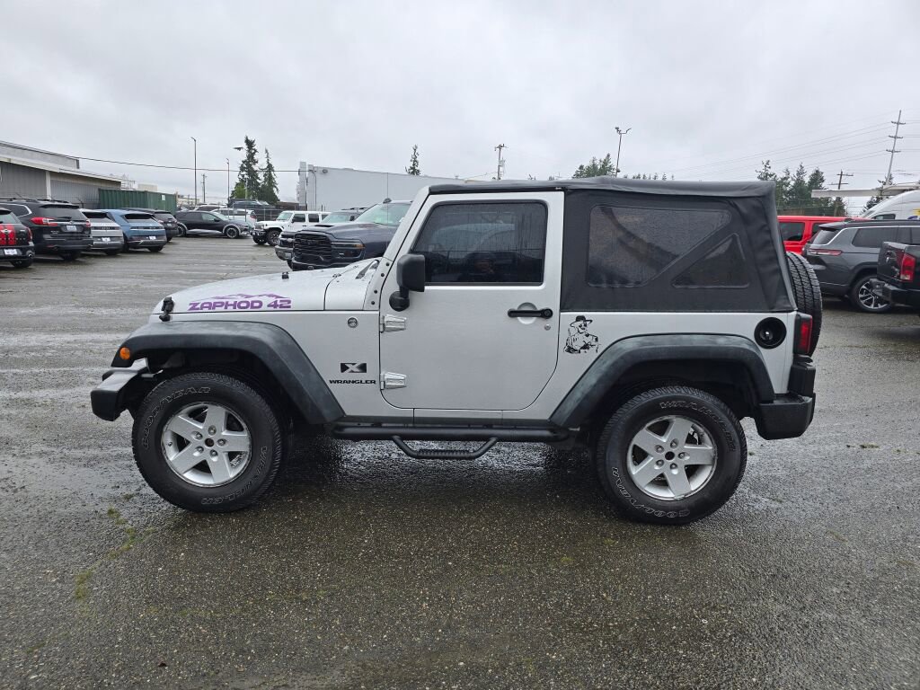 Used 2008 Jeep Wrangler X image 9