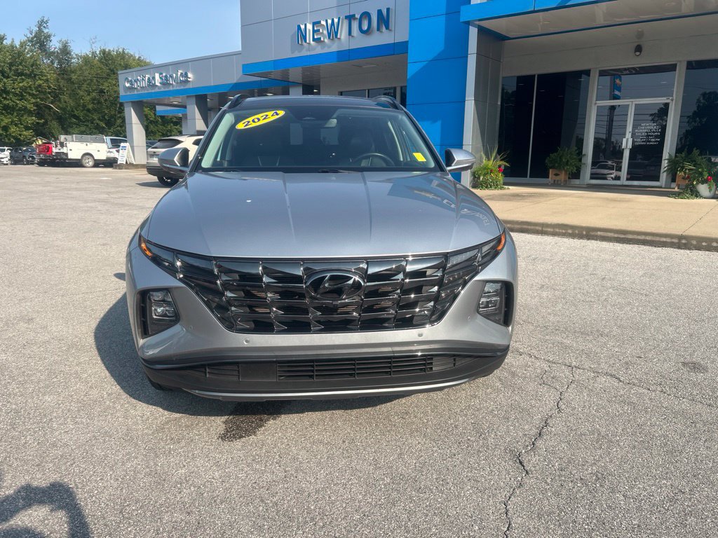 Used 2024 Hyundai Tucson Limited AWD/4WD image 2