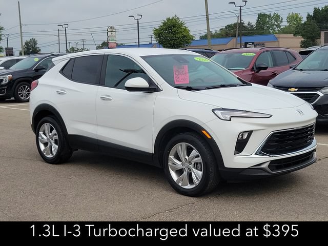 Used 2024 Buick Encore GX Preferred FWD image 3