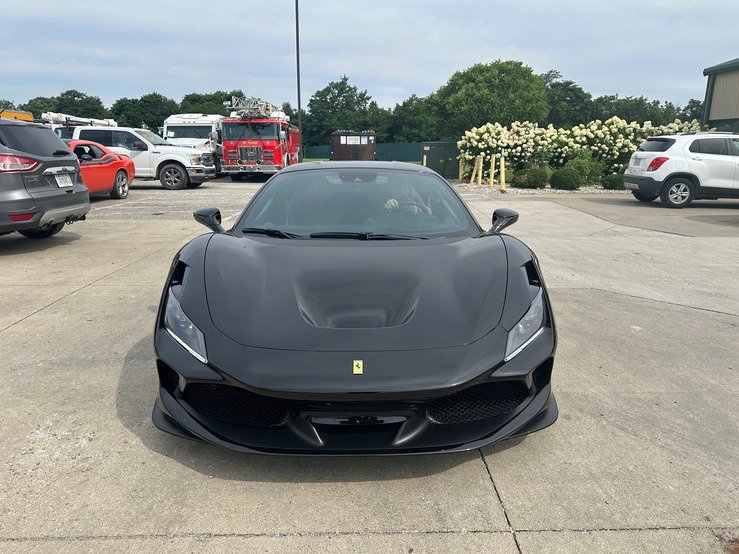 Used 2022 Ferrari F8 Tributo image 13