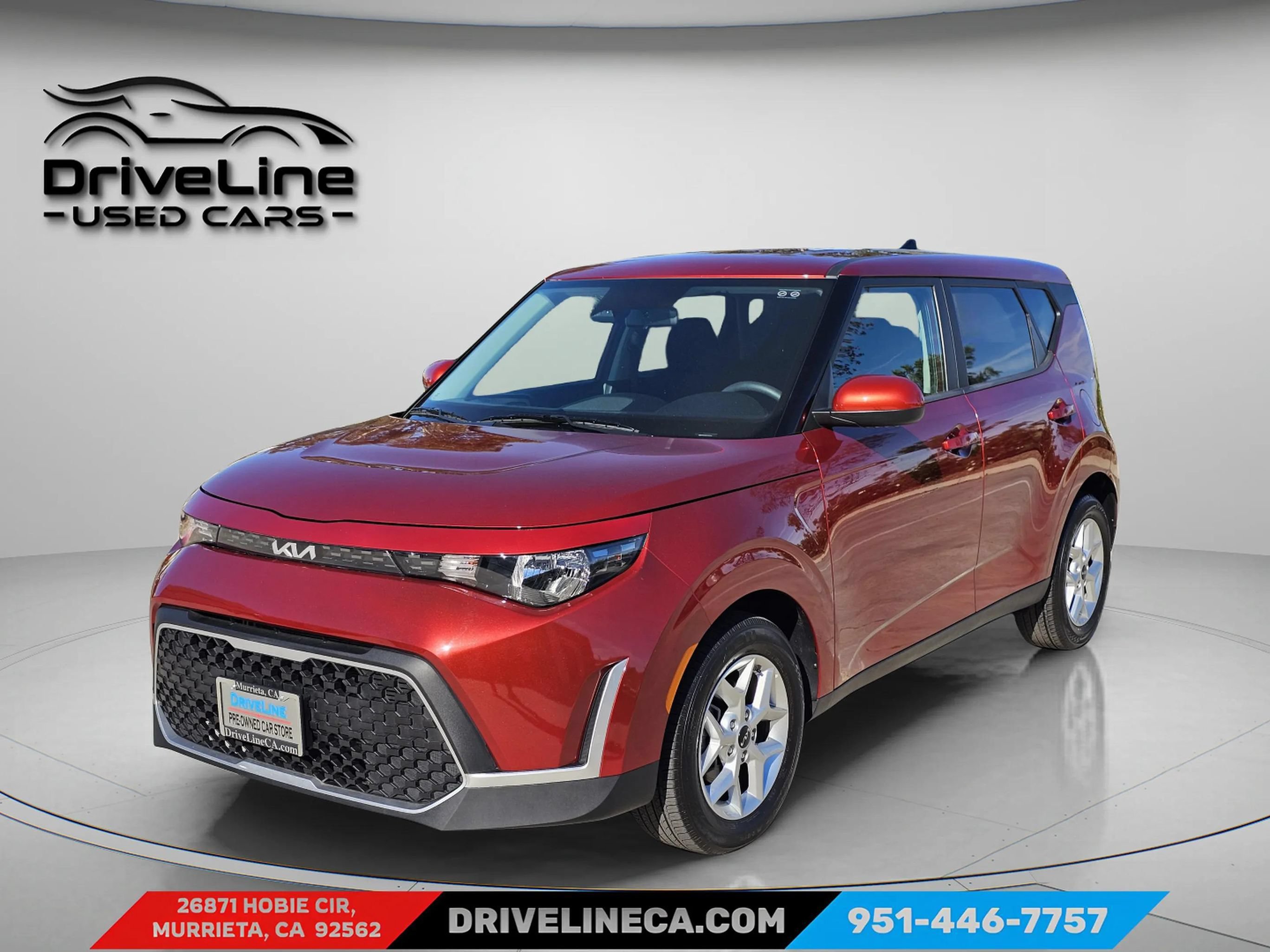 Used 2025 Kia Soul LX w/ LX Technology Package FWD image 9