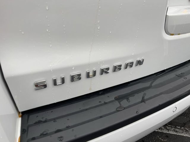 Used 2017 Chevrolet Suburban LT AWD/4WD image 31