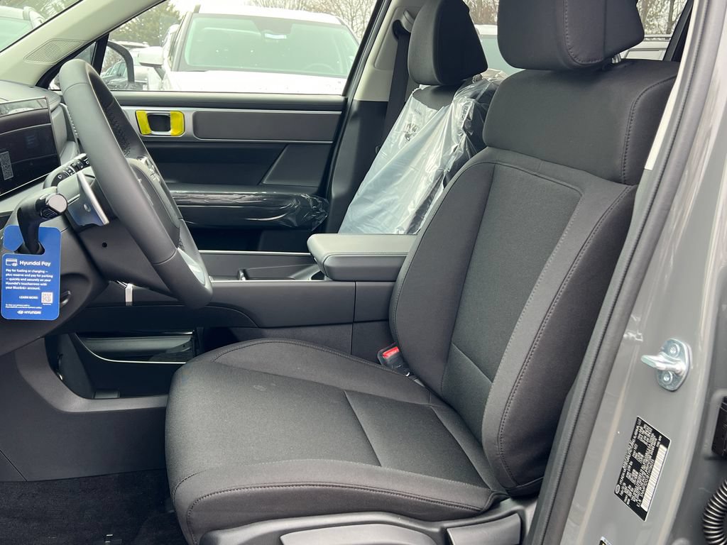 New 2026 Hyundai Santa Fe SE AWD/4WD image 6
