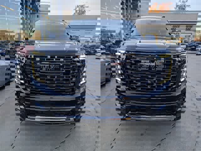 Used 2026 GMC Yukon Denali Ultimate w/ LPO, Floor Liner Package image 3