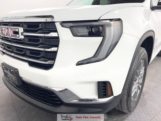 Used 2025 GMC Acadia Elevation image 11