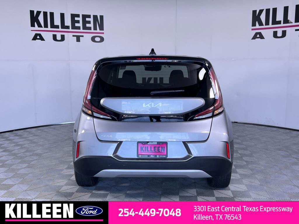 Used 2024 Kia Soul LX w/ Option Group 015 image 7