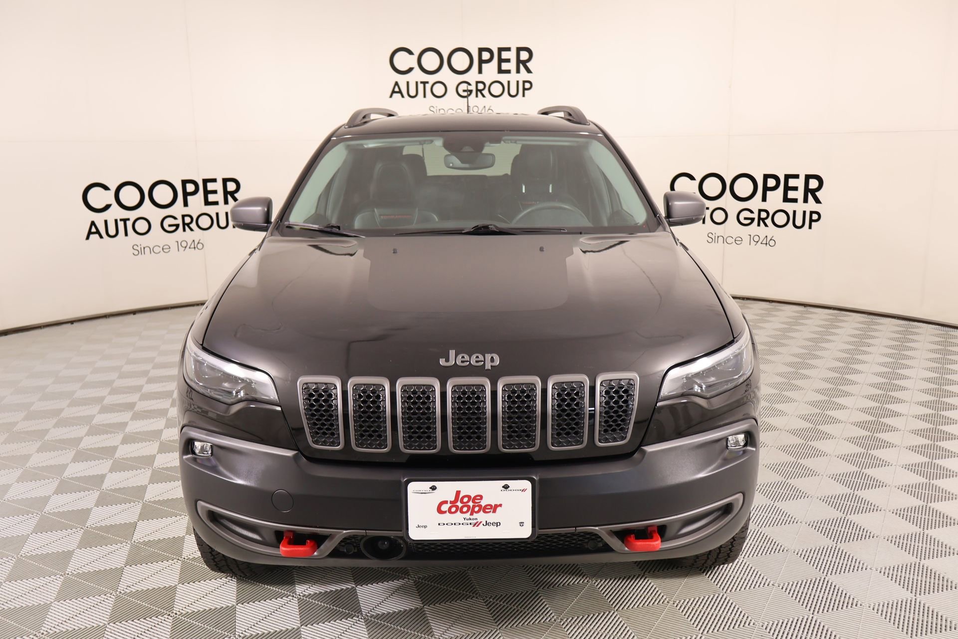 Used 2021 Jeep Cherokee Trailhawk w/ Comfort/Convenience Group AWD/4WD image 9
