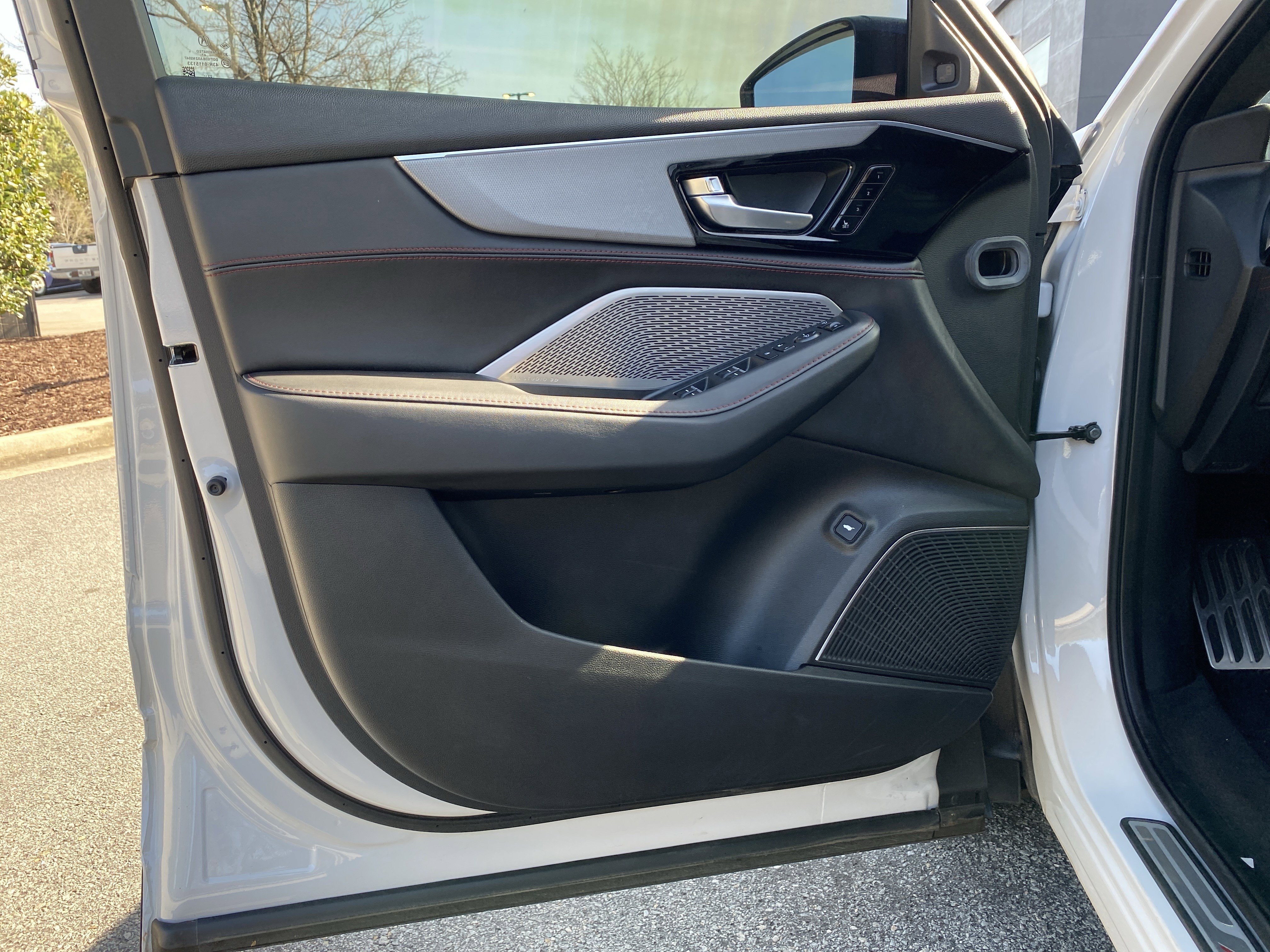 Used 2024 Acura MDX A-Spec image 21