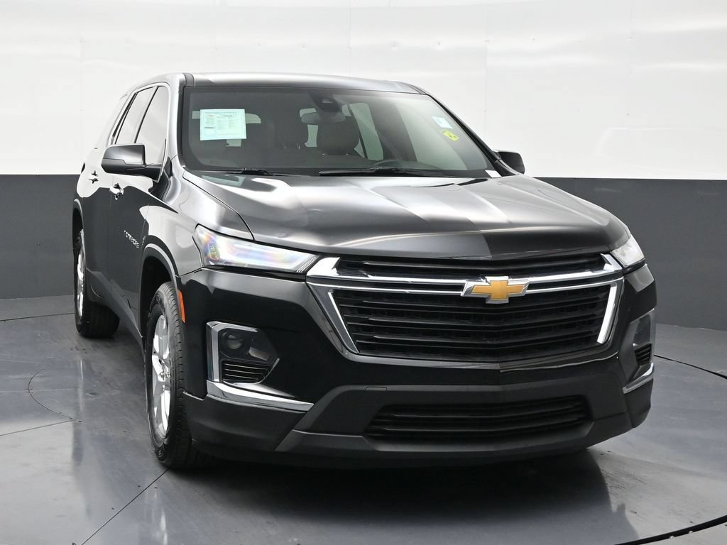 Used 2024 Chevrolet Traverse LS FWD image 7