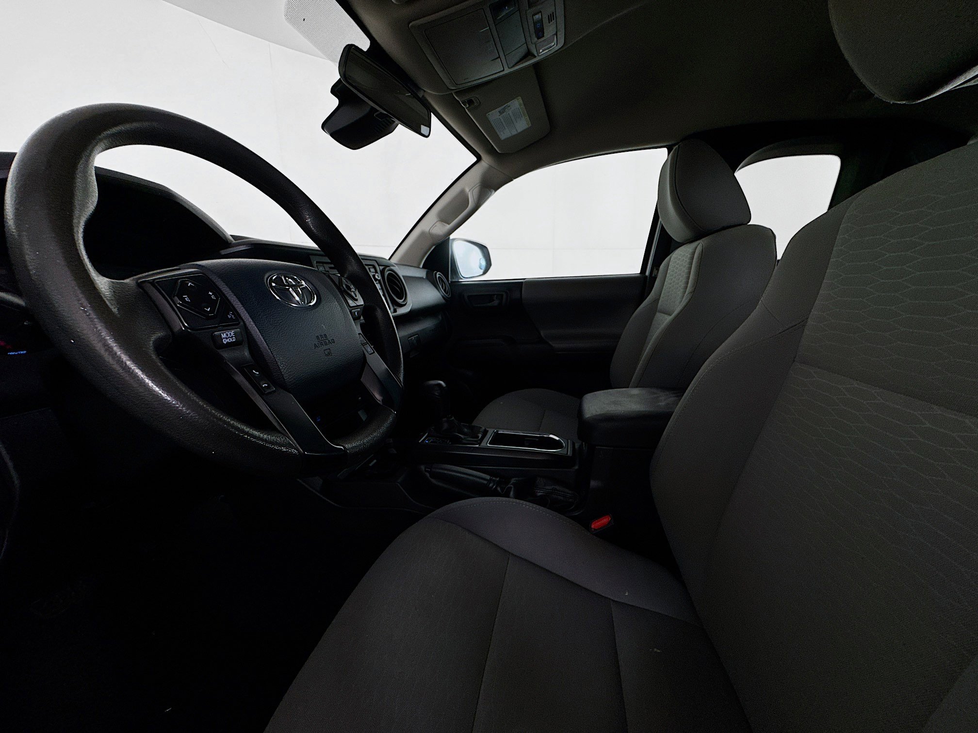 Used 2019 Toyota Tacoma SR image 20