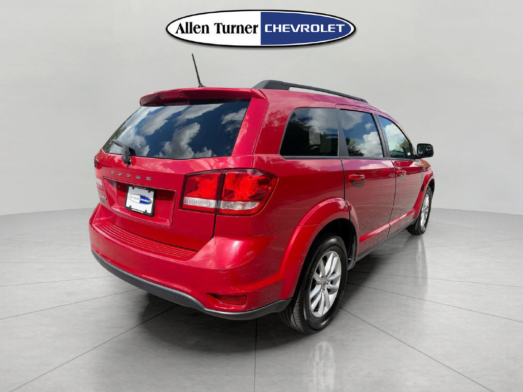 Used 2019 Dodge Journey SE w/ Connectivity Group FWD image 4