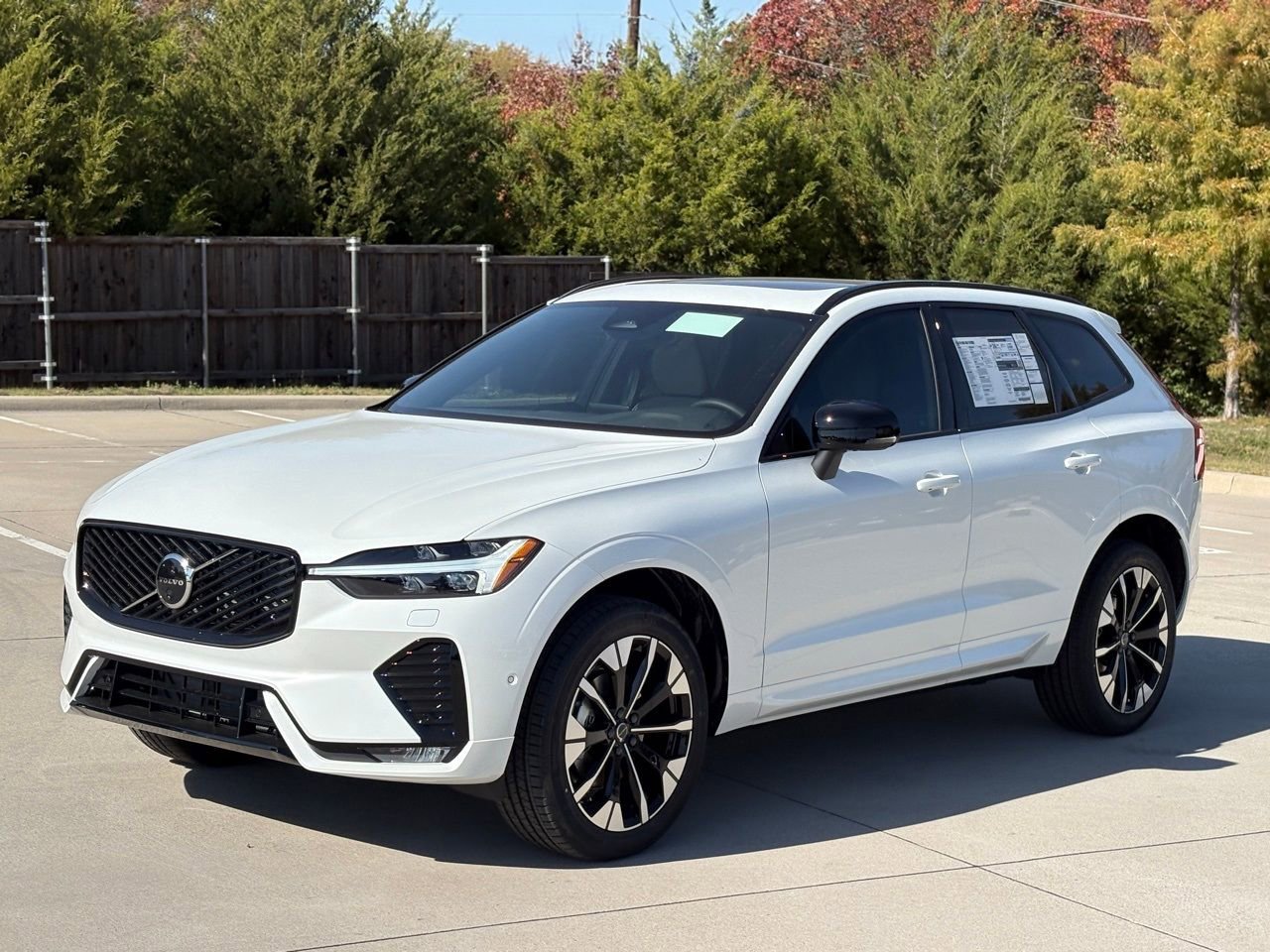 New 2026 Volvo XC60 B5 Plus w/ Protection Package Premier AWD/4WD image 2