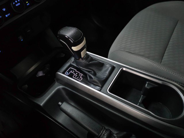 Used 2023 Toyota Tacoma SR5 AWD/4WD image 29
